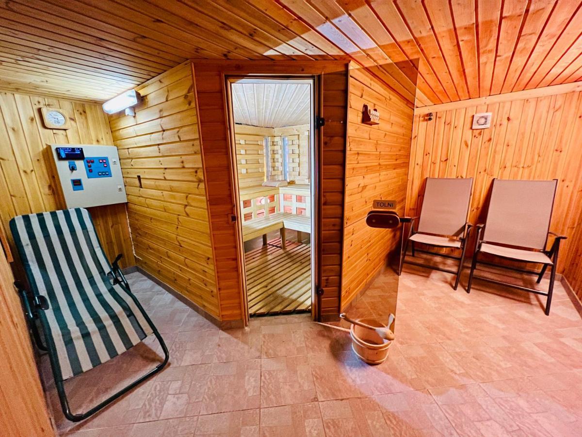 Apartamento Privát Adriana Kremnica Exterior foto